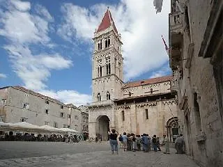Apartments In Trogir Croatia
